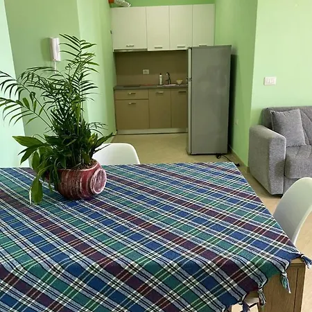 Comfort Ξενοδοχείο με διαμερίσματα *